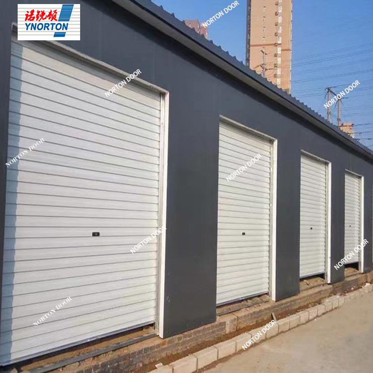 Каде се погодни за употреба самоскладираните навивачки врати?