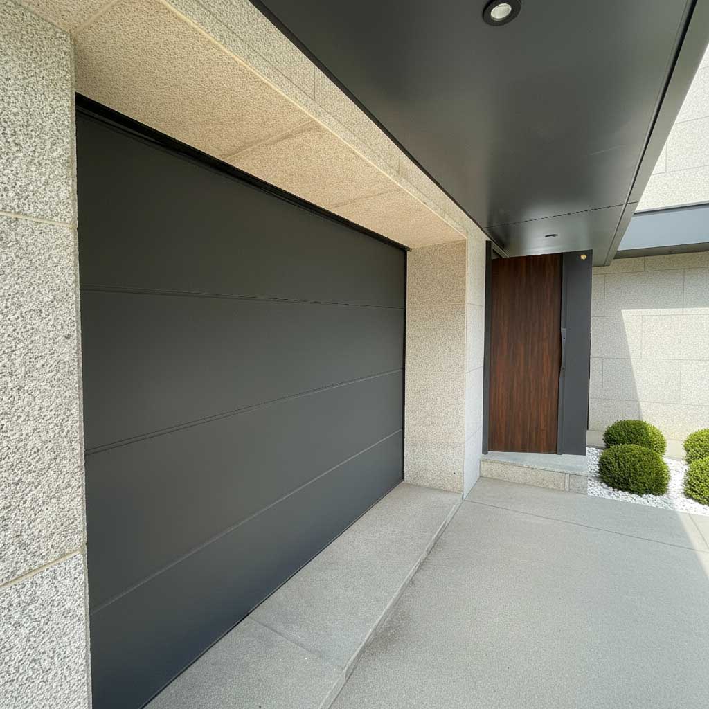 Издржливи гаражни врати дизајнирани за долготрајна употреба