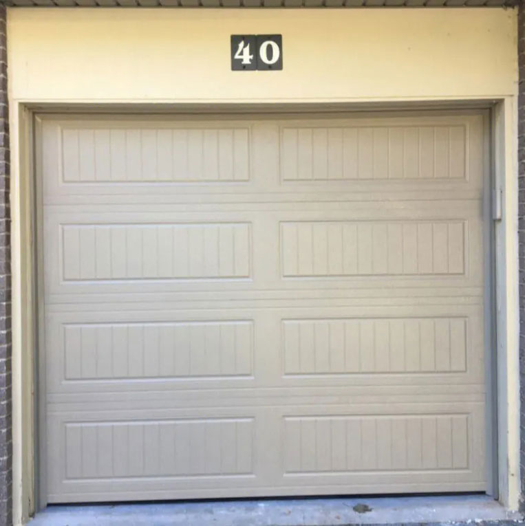 Прилагодени електрични гаражни врати